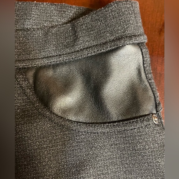 Black stretch jeans straight leg Polyester Rayon Spandex. New Years size L/G - Picture 1 of 8